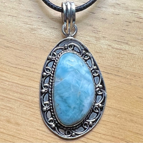 New Larimar Stone Silver Overlay Pendant Necklace w Cord - Picture 6 of 6